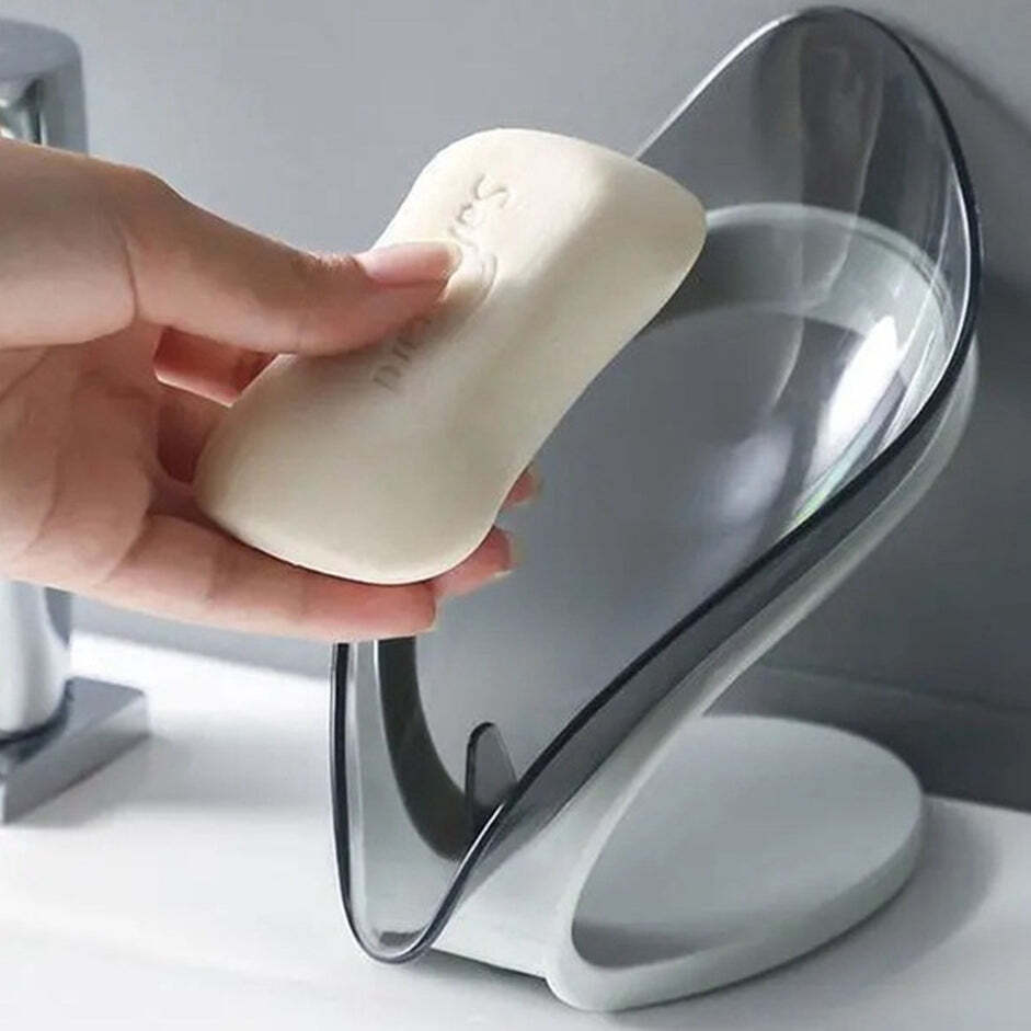 Multi / Assorted Bathroom Self Draining Leaf Shape Soap Holder Leafology Decorative Drainage Plastic Soap Dish (4764)