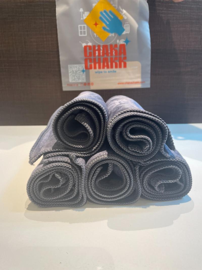 Microfiber Cloth - Soft Non-woven Fabric | Lightweight, Highly Absorbent Design For Pet Apparel And Accessories