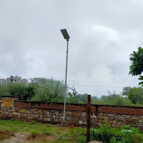 White-Black 12 Watt Inbuilt Street Light System