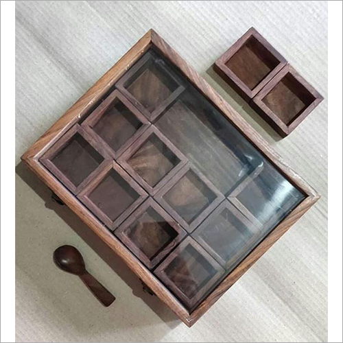 लकड़ी का मसाला बॉक्स