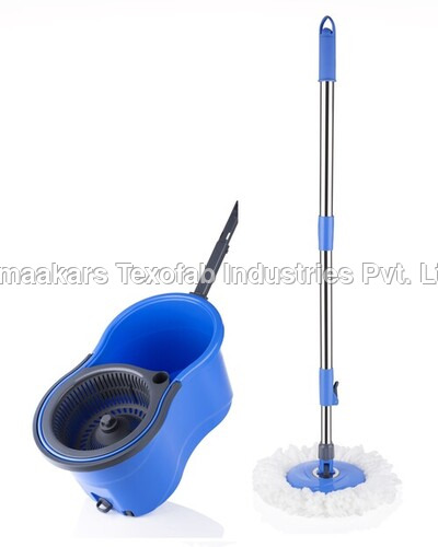 ब्लू-ब्लैक ट्रॉली बकेट मोप