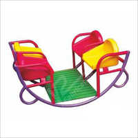 माइल्ड स्टील 4 सीटर रॉकिंग बोर्ड