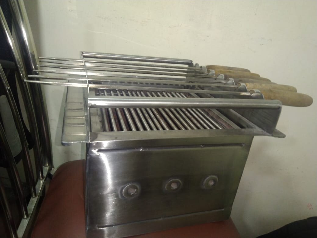 Barbeque Grill Dimension(l*w*h): 12"x12"x6" Inch (In)