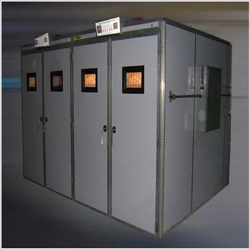 01 Incubators - Color: Gray