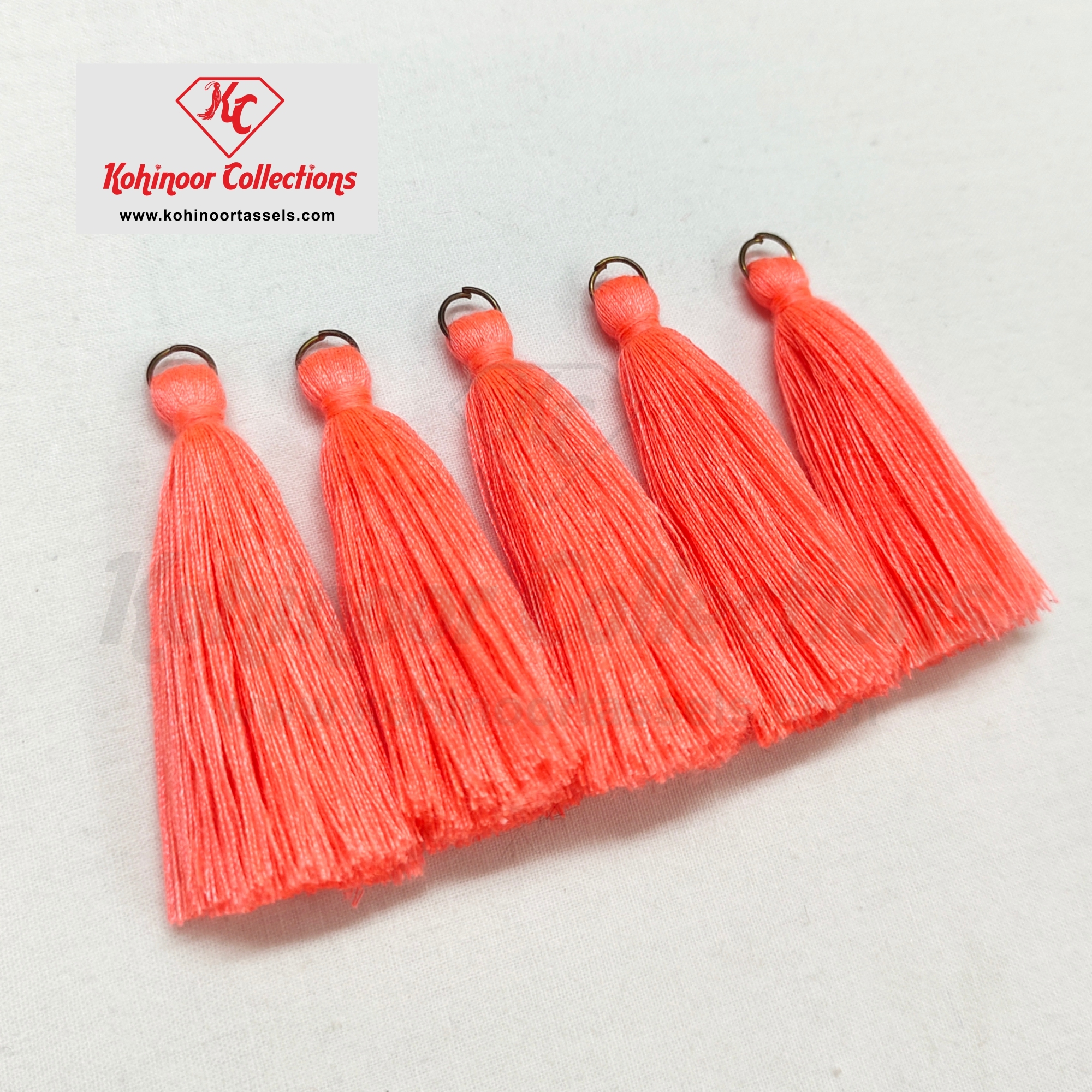 Fluorescent Tassel
