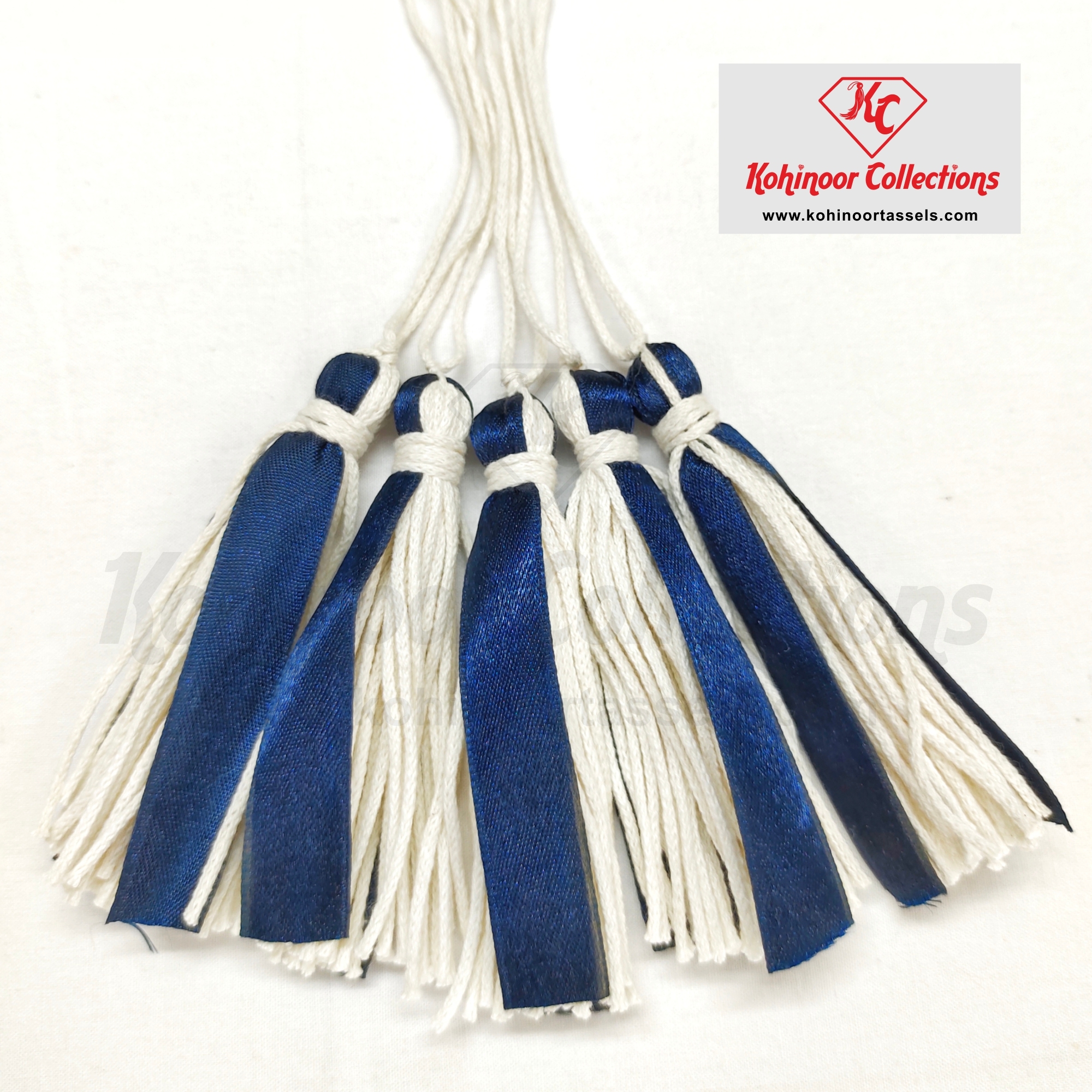 Tassel With Ribbon