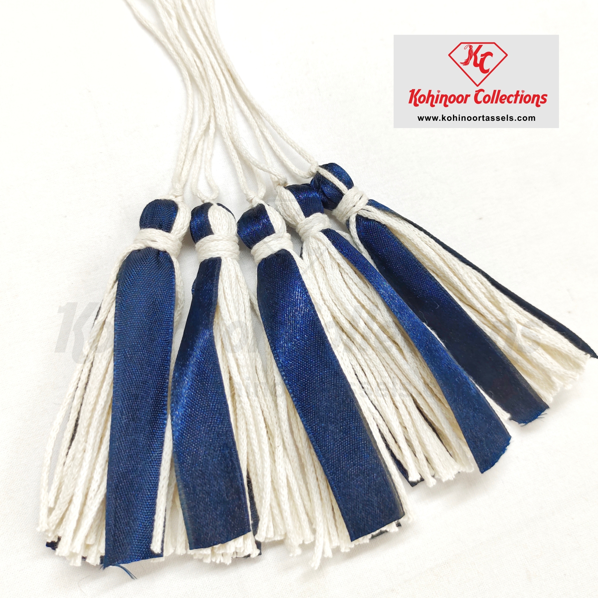 Tassel With Ribbon