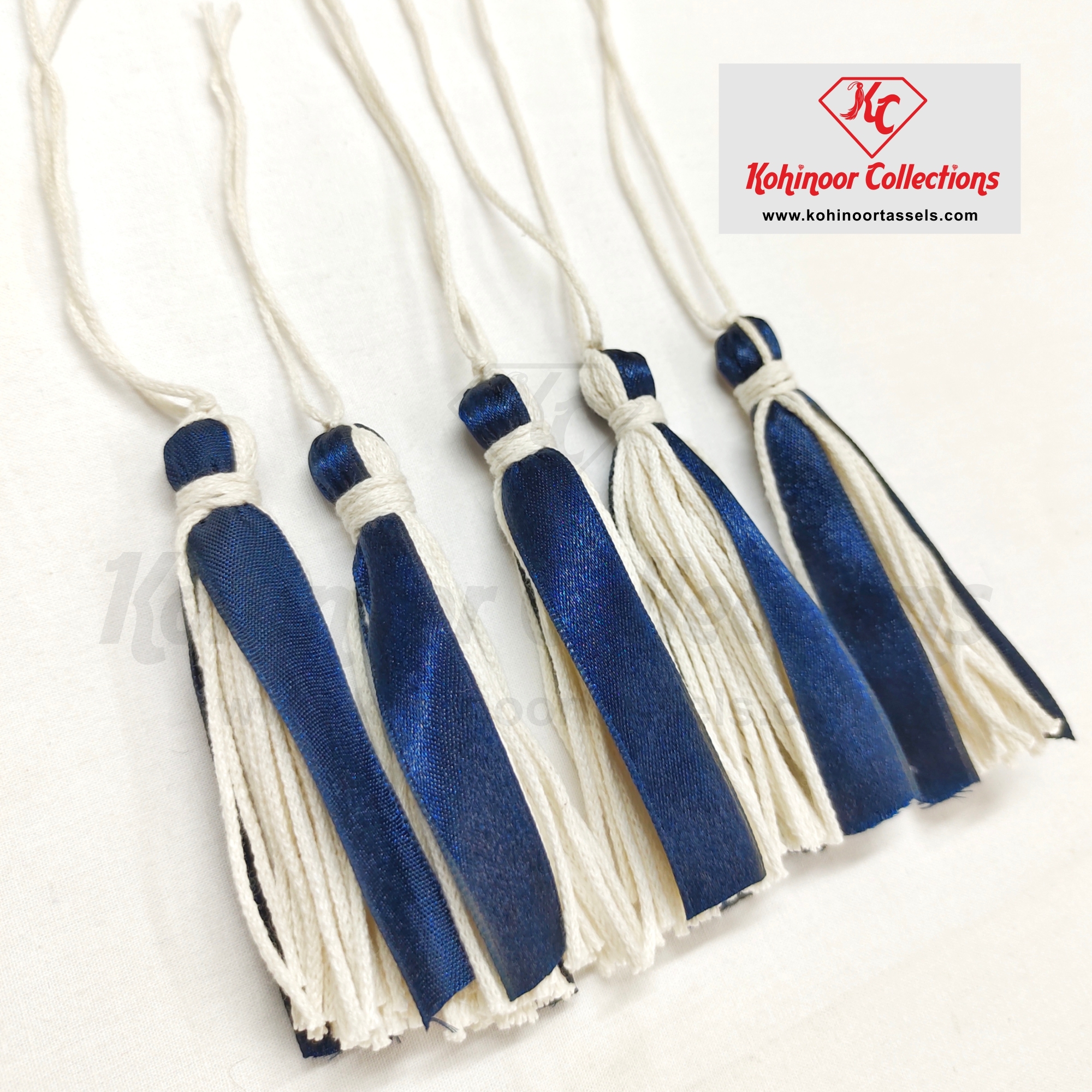 Tassel With Ribbon
