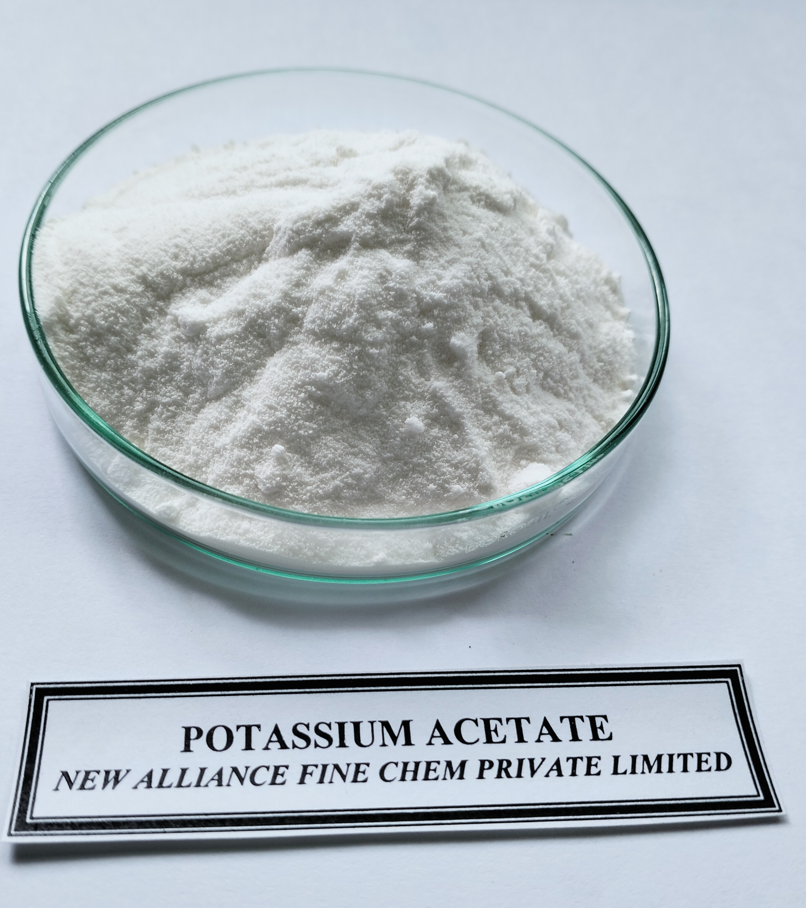 Potassium Acetate - Cas No: 127-08-2.