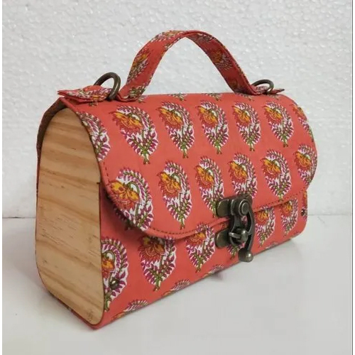 Pine Wood Fancy Ladies Bag Design: Modern