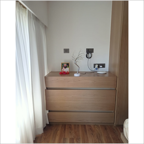 साइड टेबल डिज़ाइन: बोर्ड