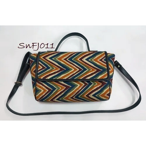 Multicolor Style N Fashions Beautiful Crossbody Flap Sling