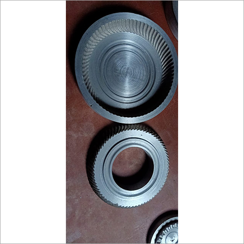 व्हाइट रिंक डिज़ाइन पेपर प्लेट डाई