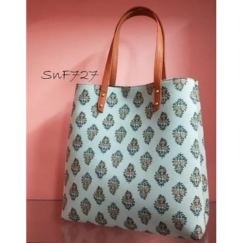 Multicolor Cotton Rayon Fabric Tote Bag Size: Different Available