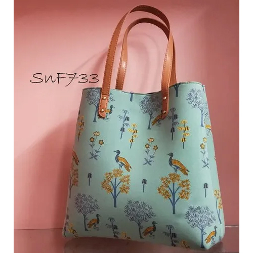 Multicolor Cotton Rayon Fabric Tote Bag Size: Different Available