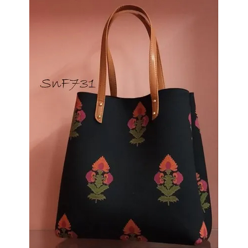 Multicolor Cotton Rayon Fabric Tote Bag Size: Different Available