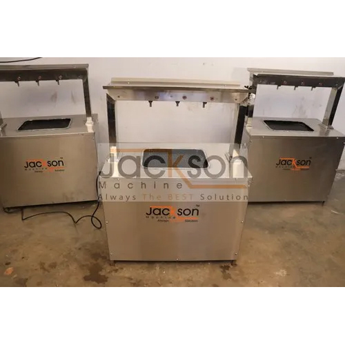 स्टोरेज इंडस्ट्रियल के साथ 4 नोजल पानी पुरी स्टैंड टॉप