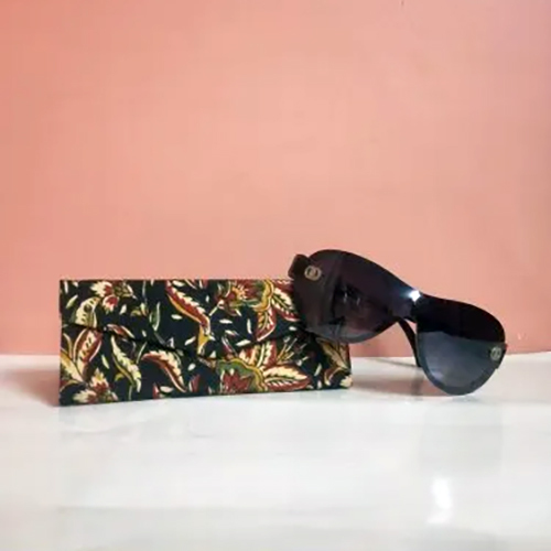 Multi Folding Glare Case - Cotton Fabric , Black-red Color With Attractive Printed Design, Soft Lining, Button Closure For Easy Carry