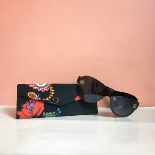 Multi Folding Glare Case - Cotton Fabric , Black-red Color With Attractive Printed Design, Soft Lining, Button Closure For Easy Carry