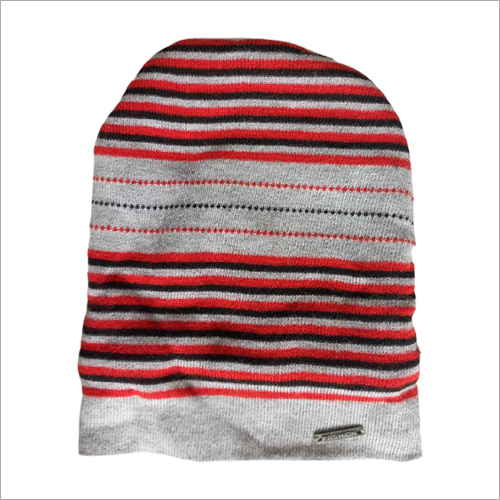 वूलन कैप जेंडर: महिला