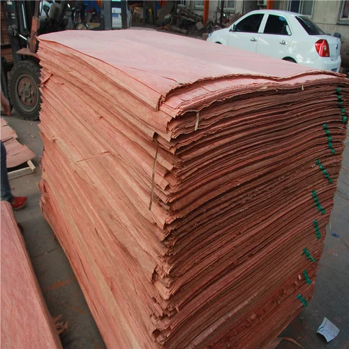 बर्मा गुर्जन फेस वेनेर ग्रेड: फर्स्ट क्लास