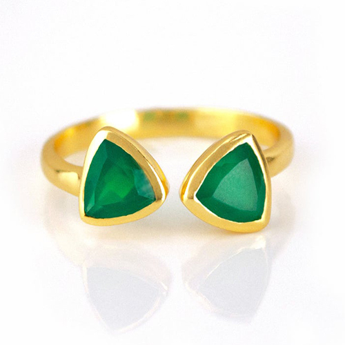 Green Onyx Gemstone Triangle Shape Bezel Set Gold Vermeil Adjustable Ring Size: 8mm