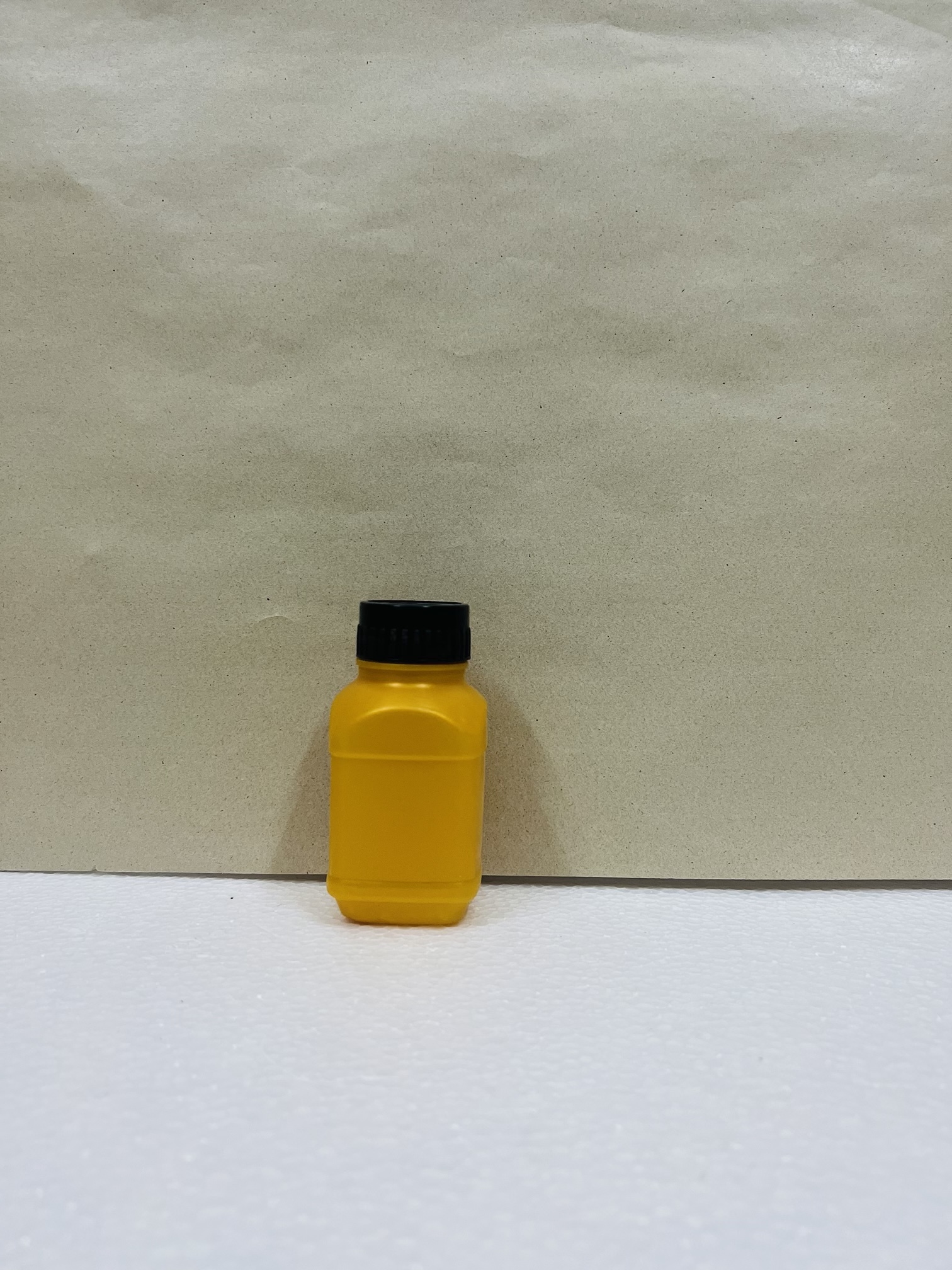 Hdpe Square Golden Pesticide Bottle (Bsf Shape) - Material: Plastic