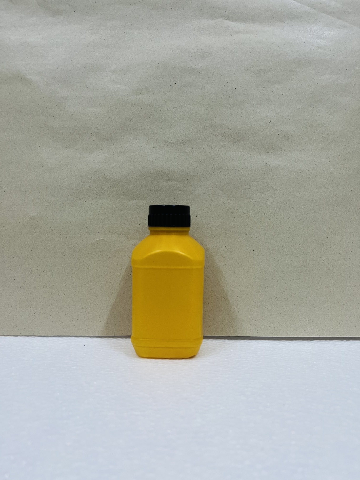 Hdpe Square Golden Pesticide Bottle (Bsf Shape) - Material: Plastic