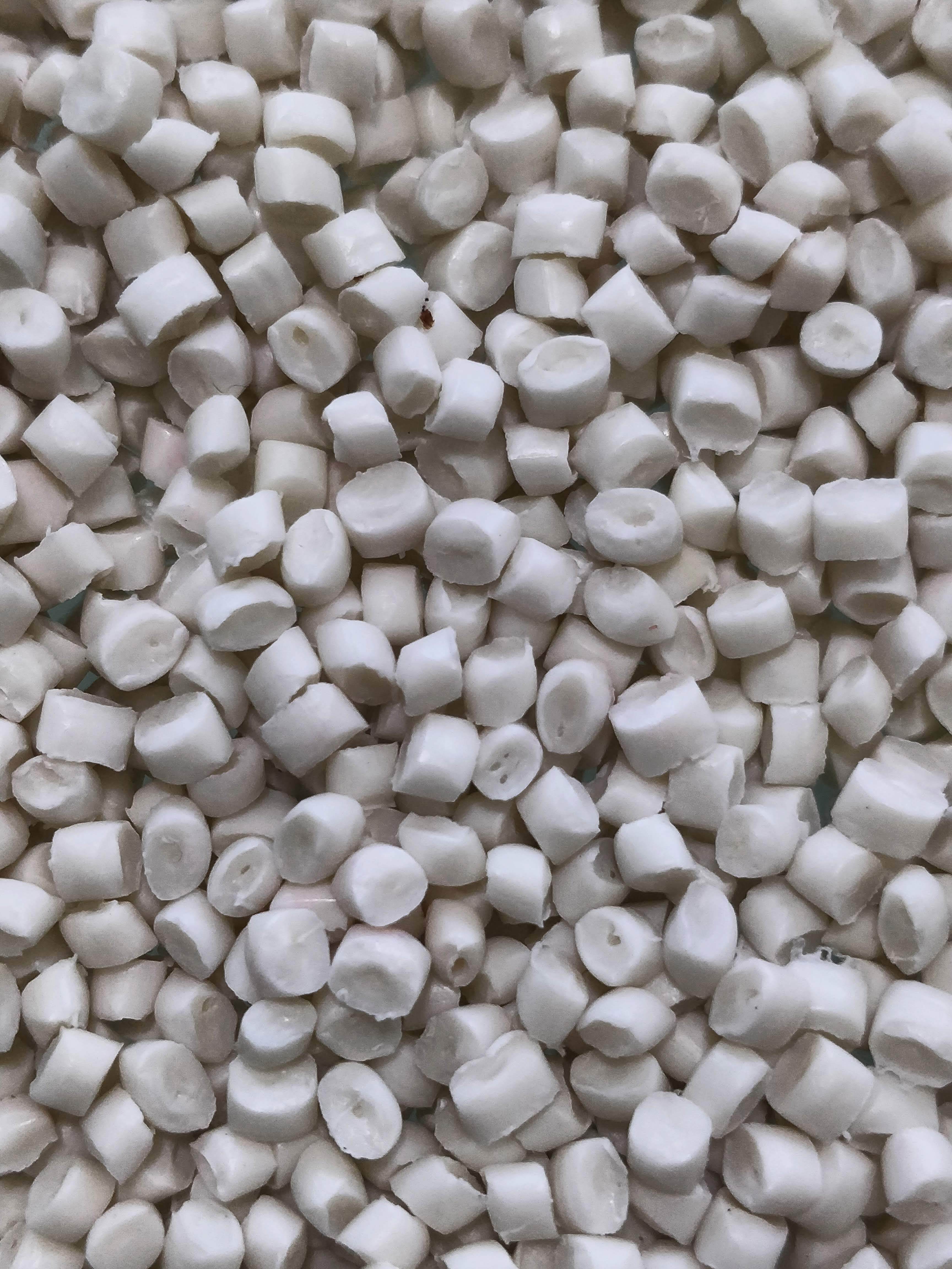 White Ppcp Granules Grade: Industrial