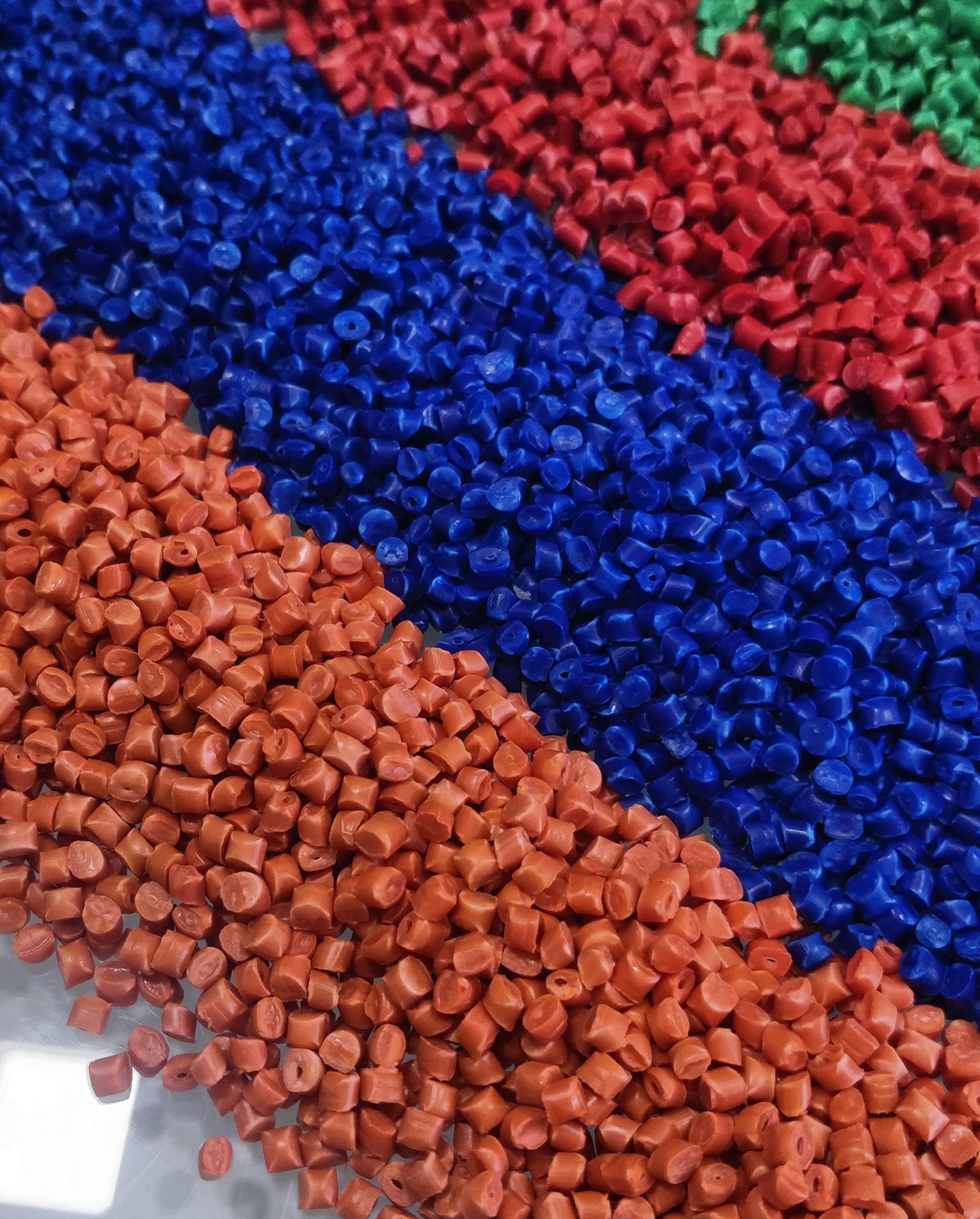 Multicolor Ppcp Virgin Color Granules