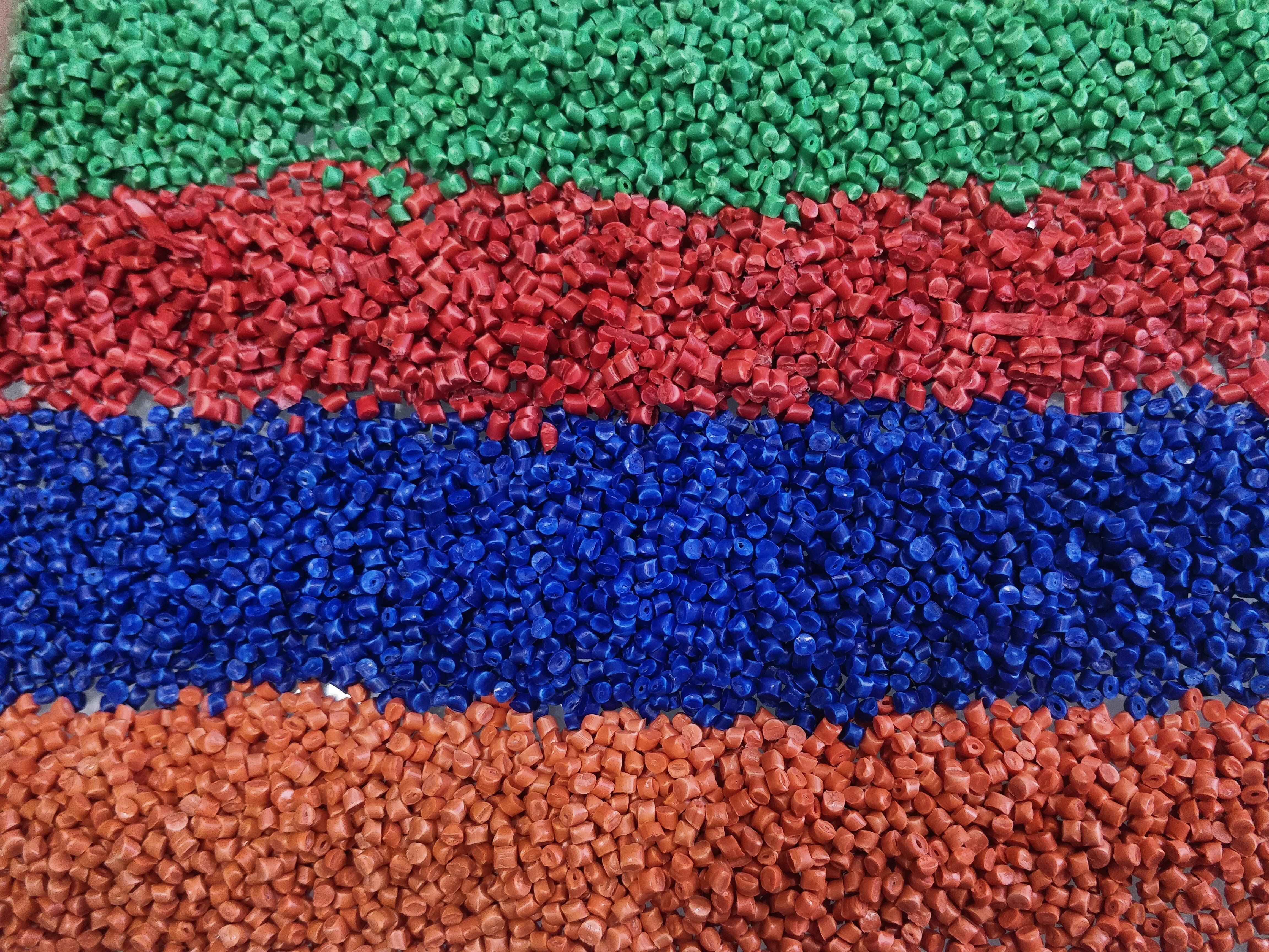 Multicolor Ppcp Virgin Color Granules