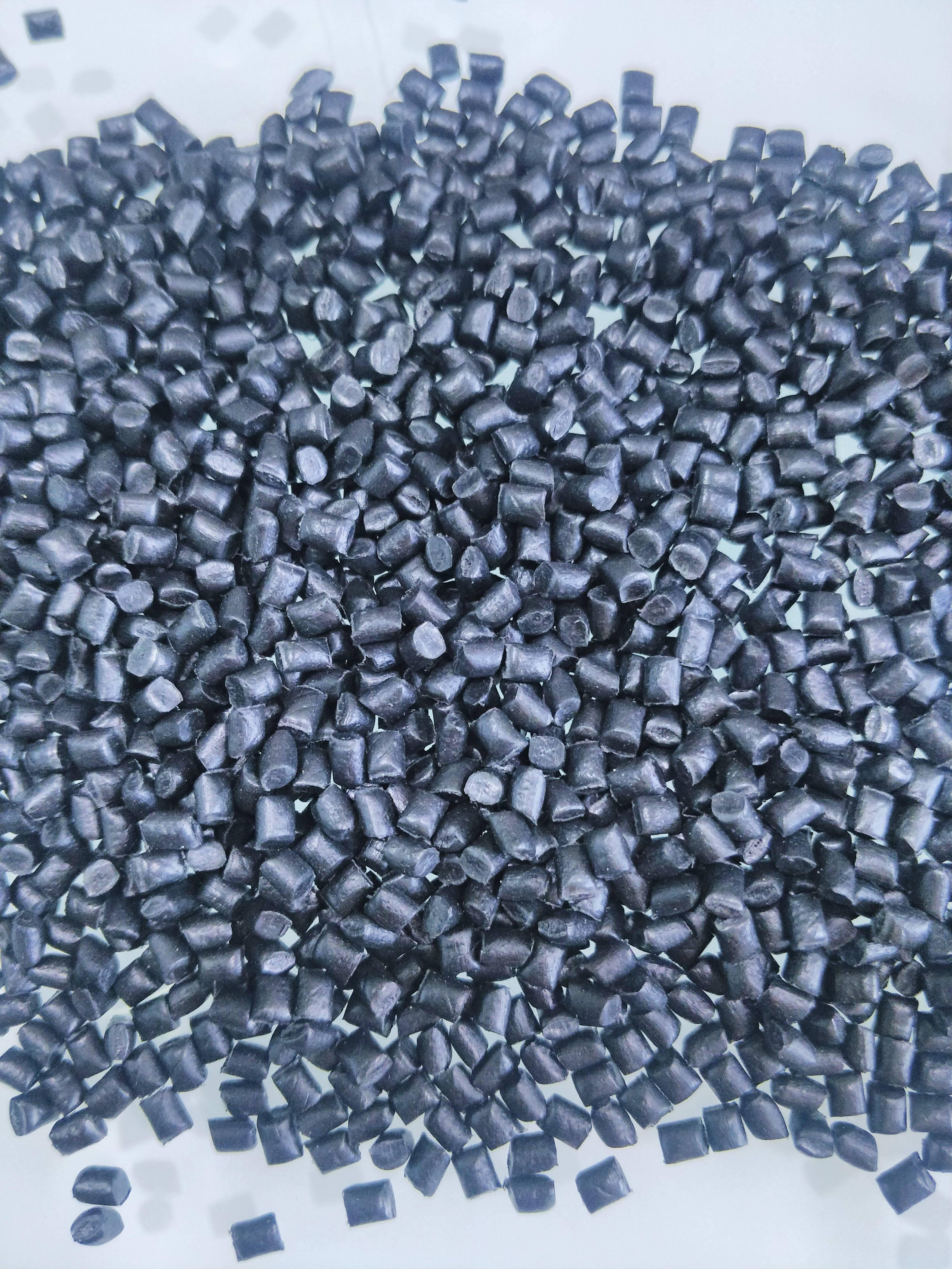 Hdpe Injection Black Granules - Industrial Grade High Quality Material | Perfect For Bags Bottles Pipes