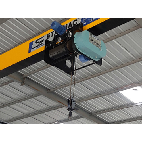Industrial Electric Wire Rope Hoist - Color: Black