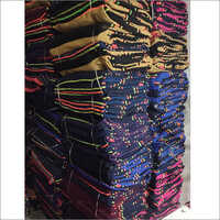 ऐक्रेलिक रंग की करी डिज़ाइन: आधुनिक