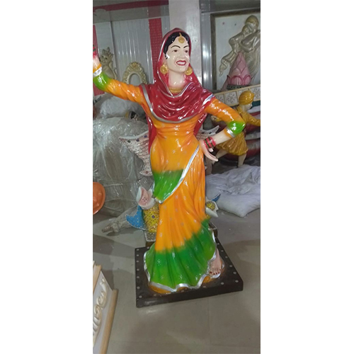 बहुरंगी फाइबर लेडी स्टैच्यू