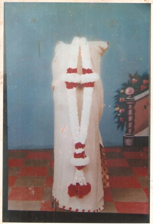 सफेद फूल की विवाह माला