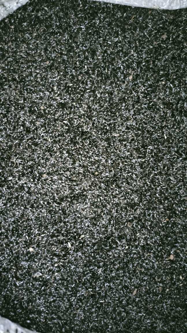 Niger Seeds - Small Elongated Black Seeds, 30-40% Oil Content, Low Moisture, Nutrient-rich Bird Food And Cooking Oil