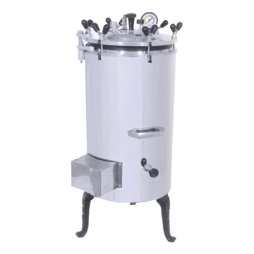 Stainless Steel Laboratory Autoclave - Color: Silver