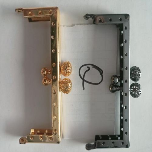 Canvas Q Clutch Frames 2
