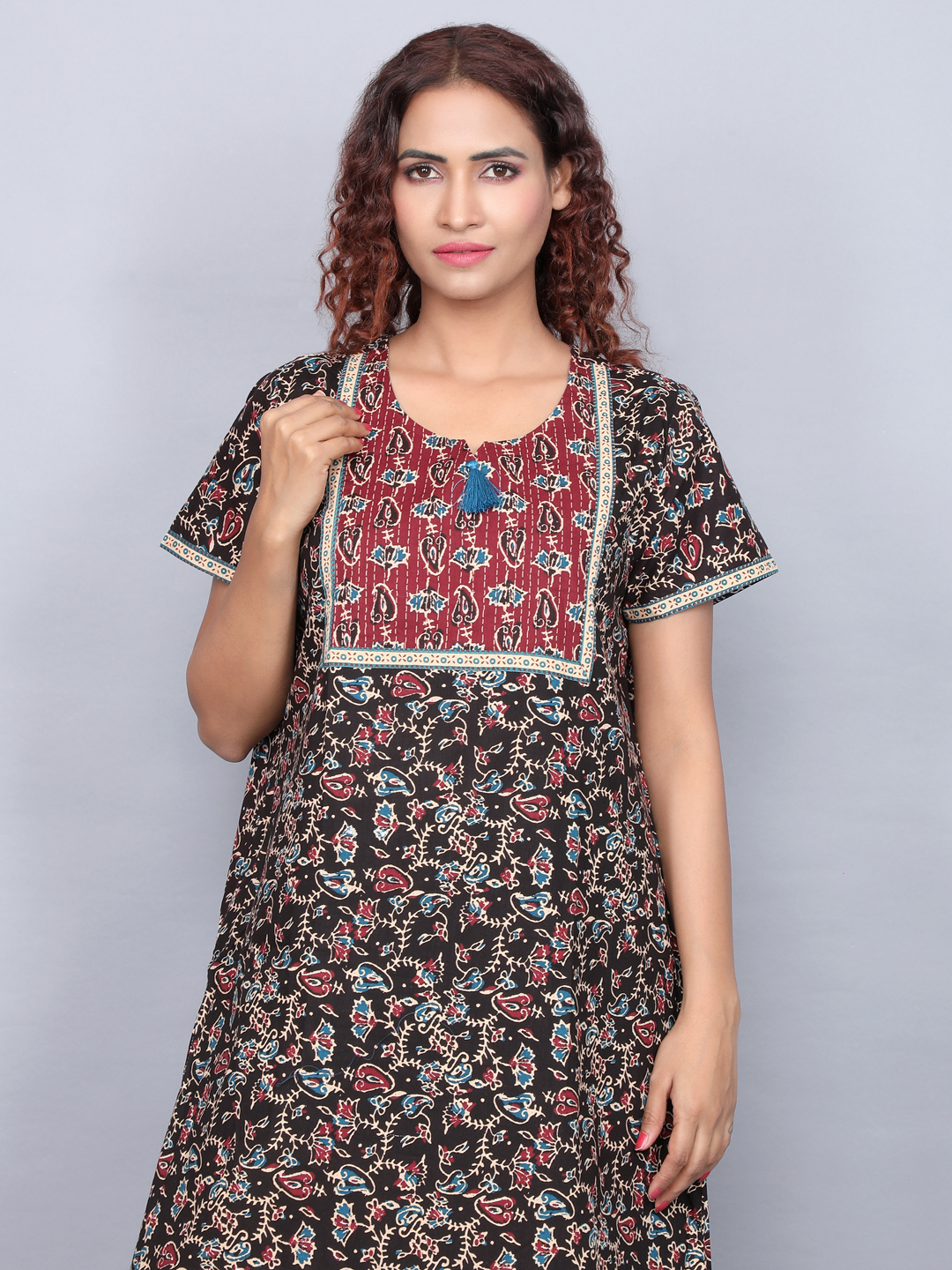 Ladies Nighty - Cotton Fabric, Available In Sizes L To Xxxl | Printed Design, Half Sleeve, Round Neckline, Thermally Insulated, High Air Permeability