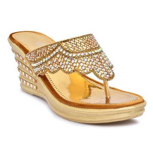 महिलाओं के लिए पार्टी वियर सैंडल हील साइज़: मीडियम हील