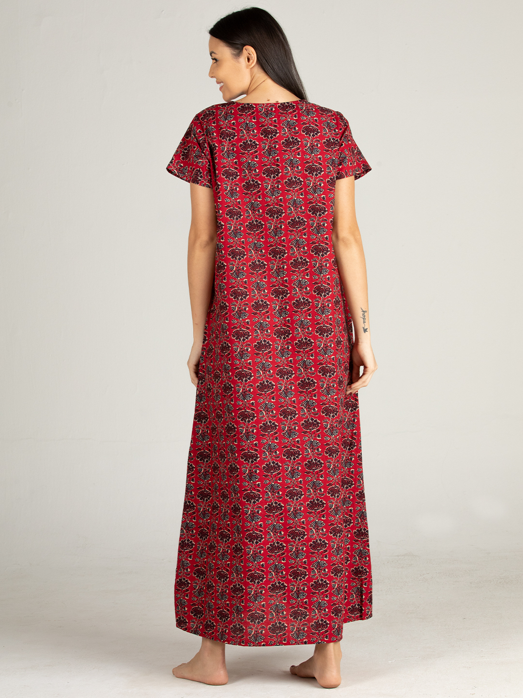 Woman Nighty - Cotton Fabric, Sizes L, M, S, Xl, Xxl, Xxxl | Comfortable And Breathable Design For Relaxed Nighttime Wear