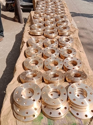 Gun Metal Flanges - Gunmetal, 10-100 mm Diameter, 2-20 mm Thickness | Bronze Color, Machined Finish, High Pressure Rating for Pipe Connections