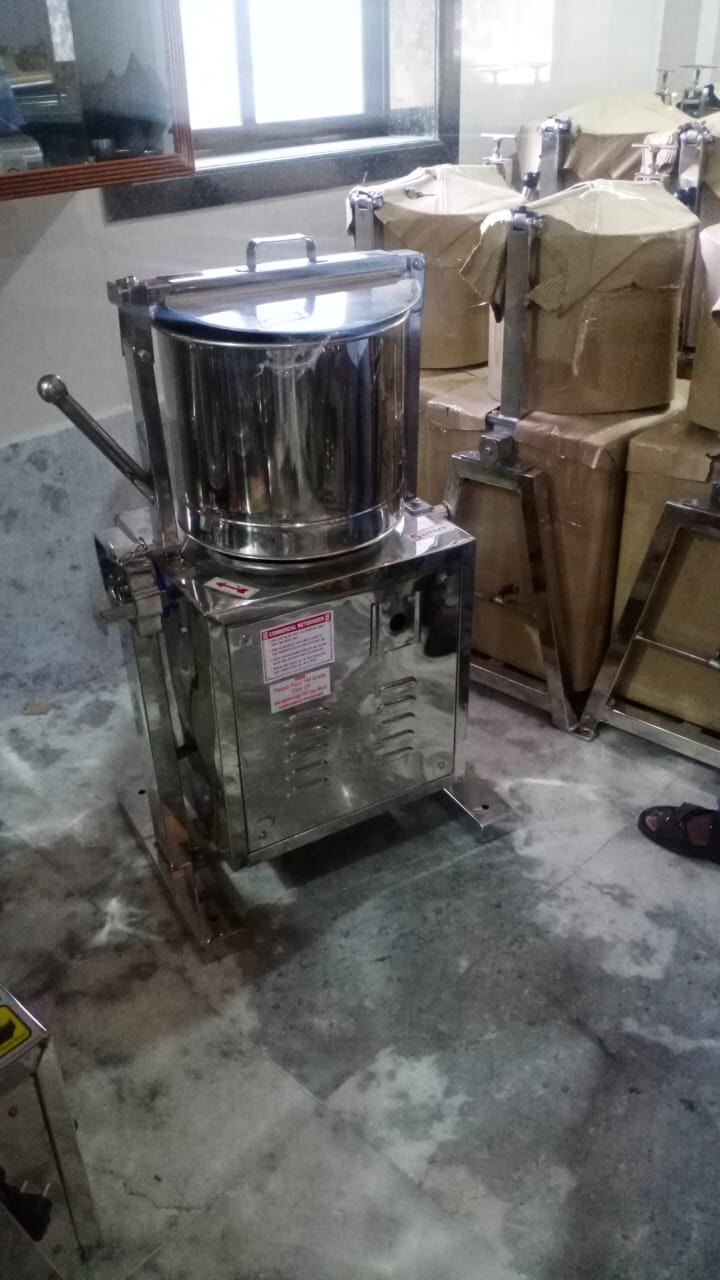 Wet Grinder - 15 L, 500x600x800 Mm | Stainless Steel, Durable Build, Efficient Grinding, Commercial Use, Easy Operation