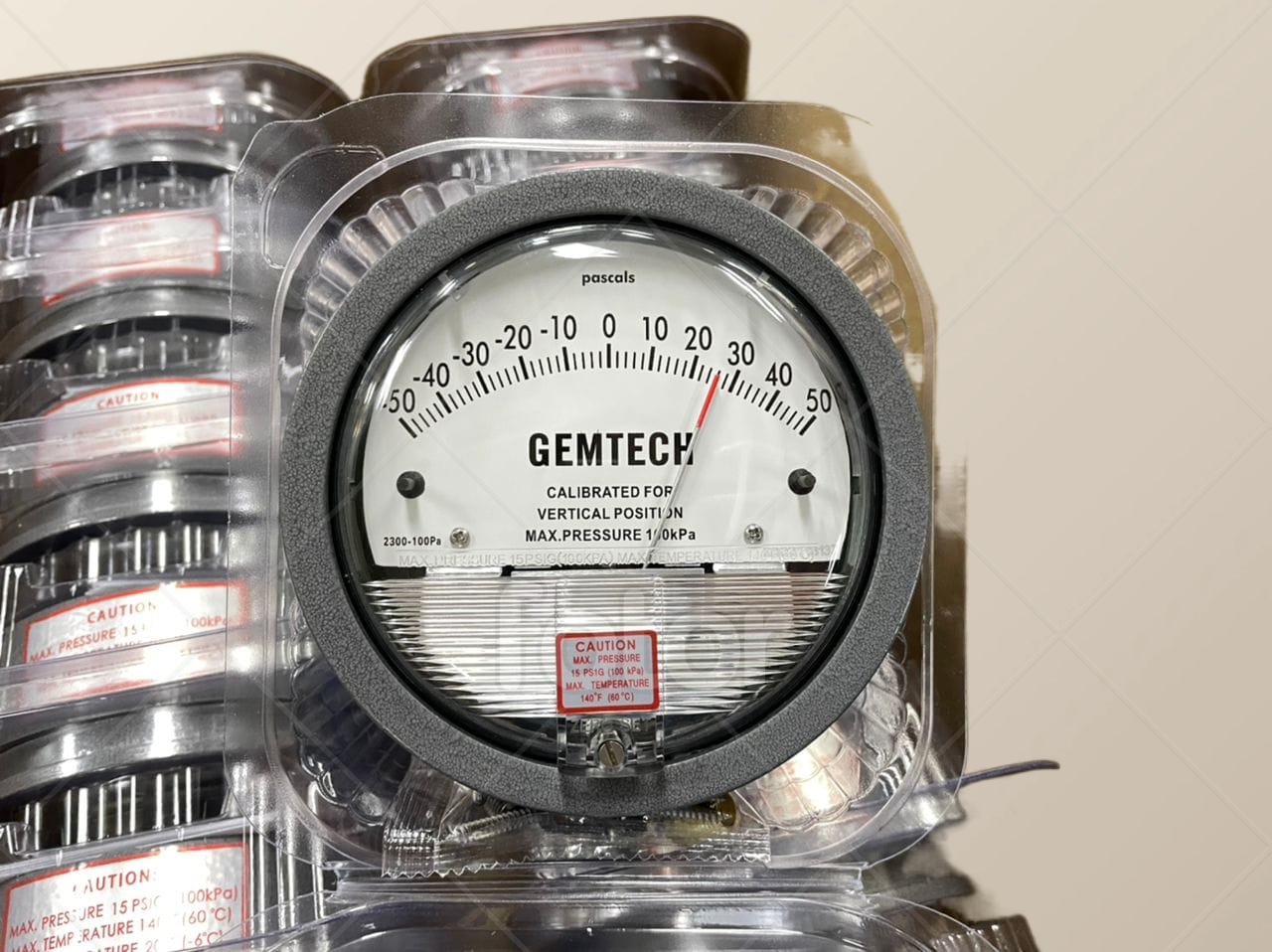 Nextech Differential Magnehelic Pressure Gauge Range 0-5 Kilopascals Accuracy: A 2% Of Full Span At 70 21 3% On -0