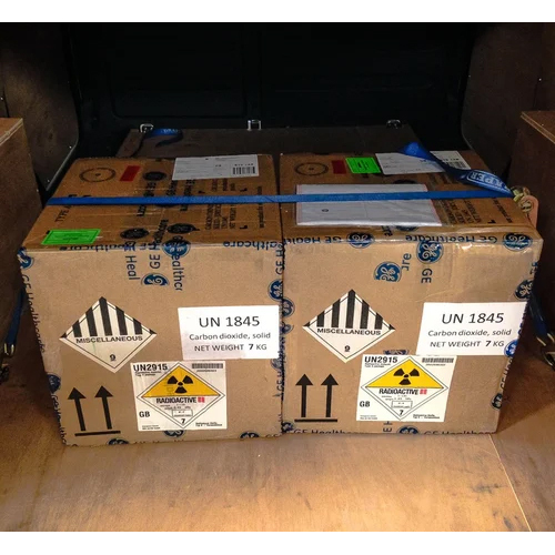 खतरनाक कार्गो के लिए सीमा शुल्क मंजूरी