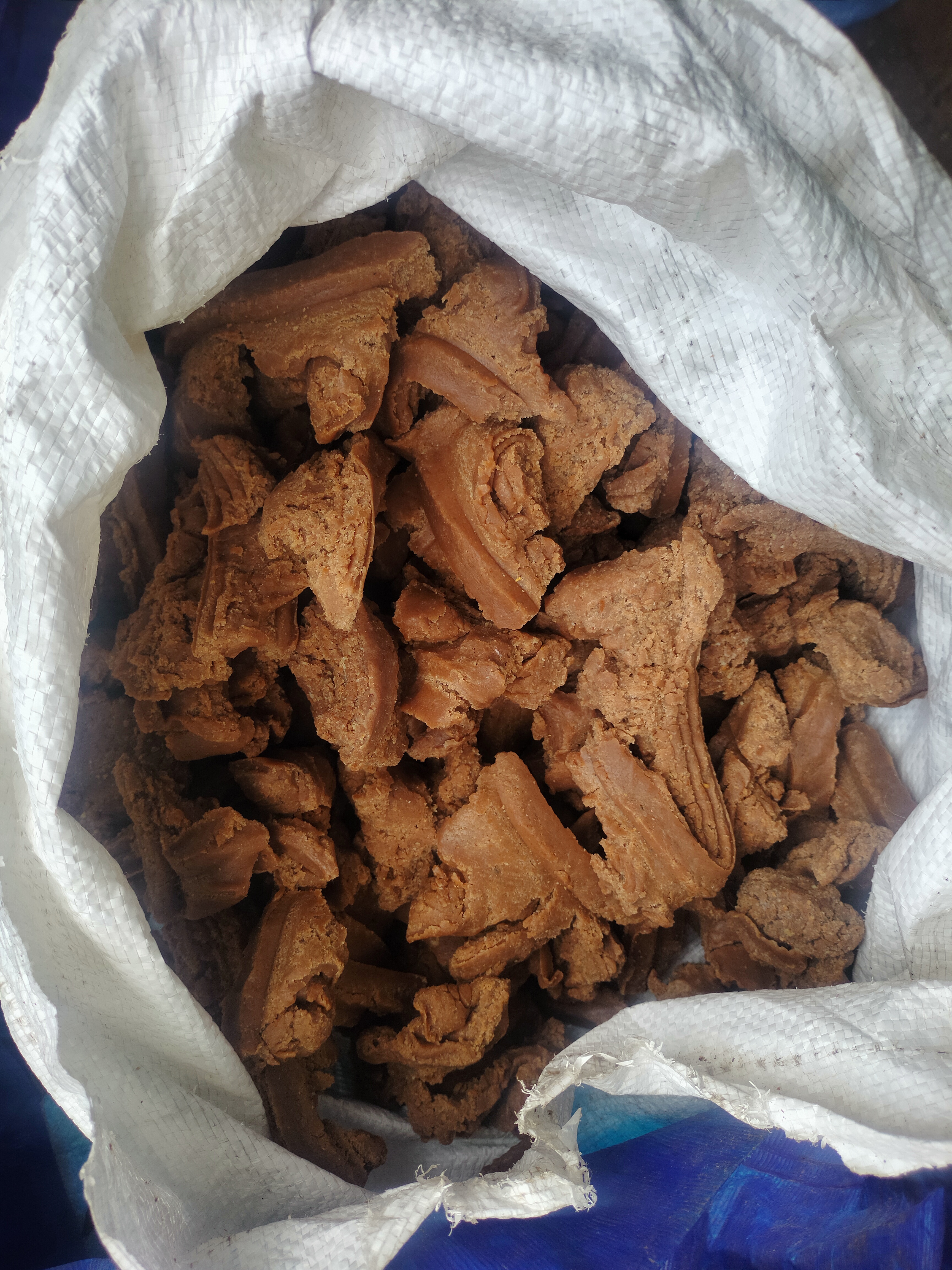 Brown Groundnut Oil Cake