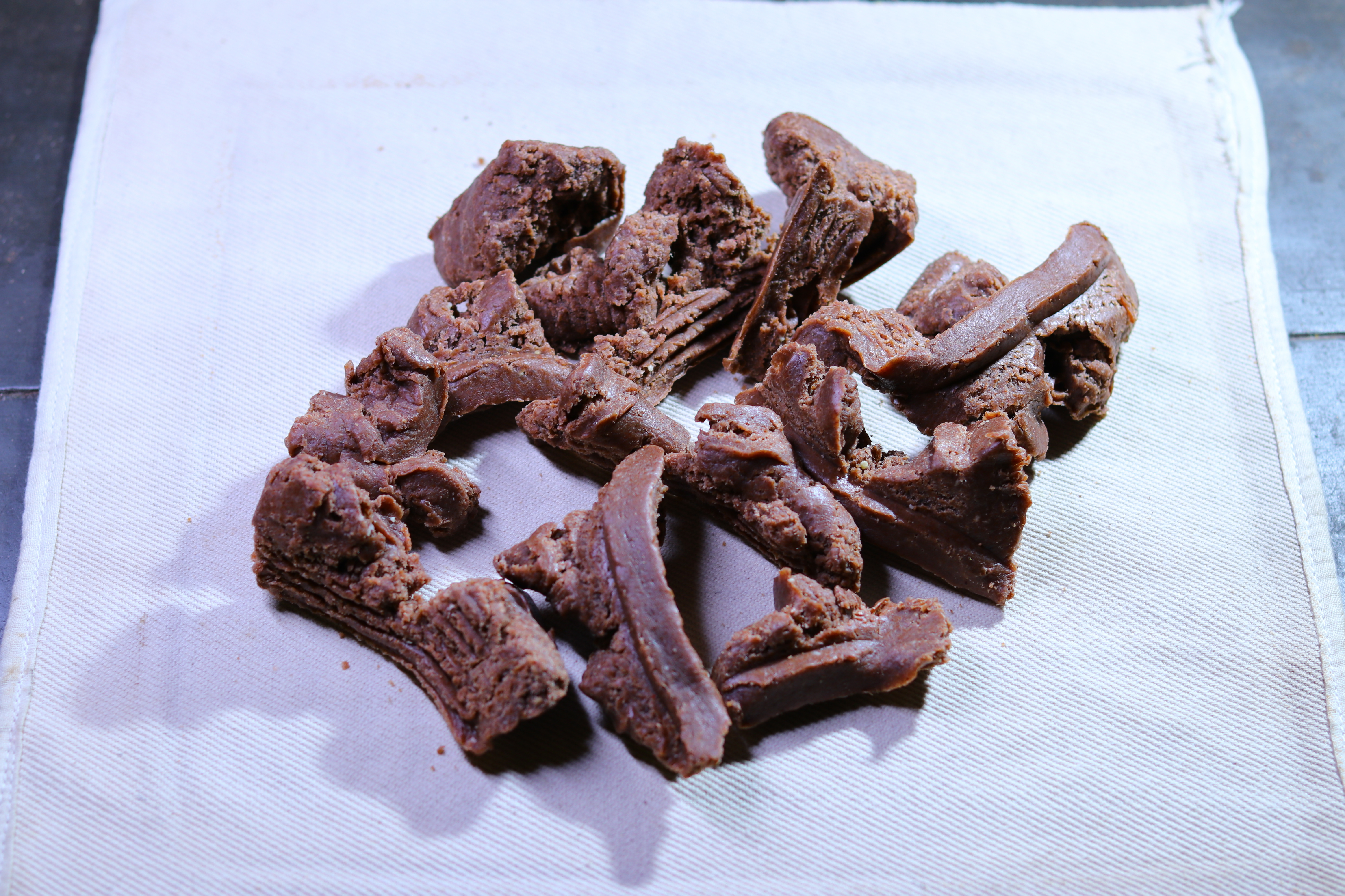 Brown Groundnut Oil Cake