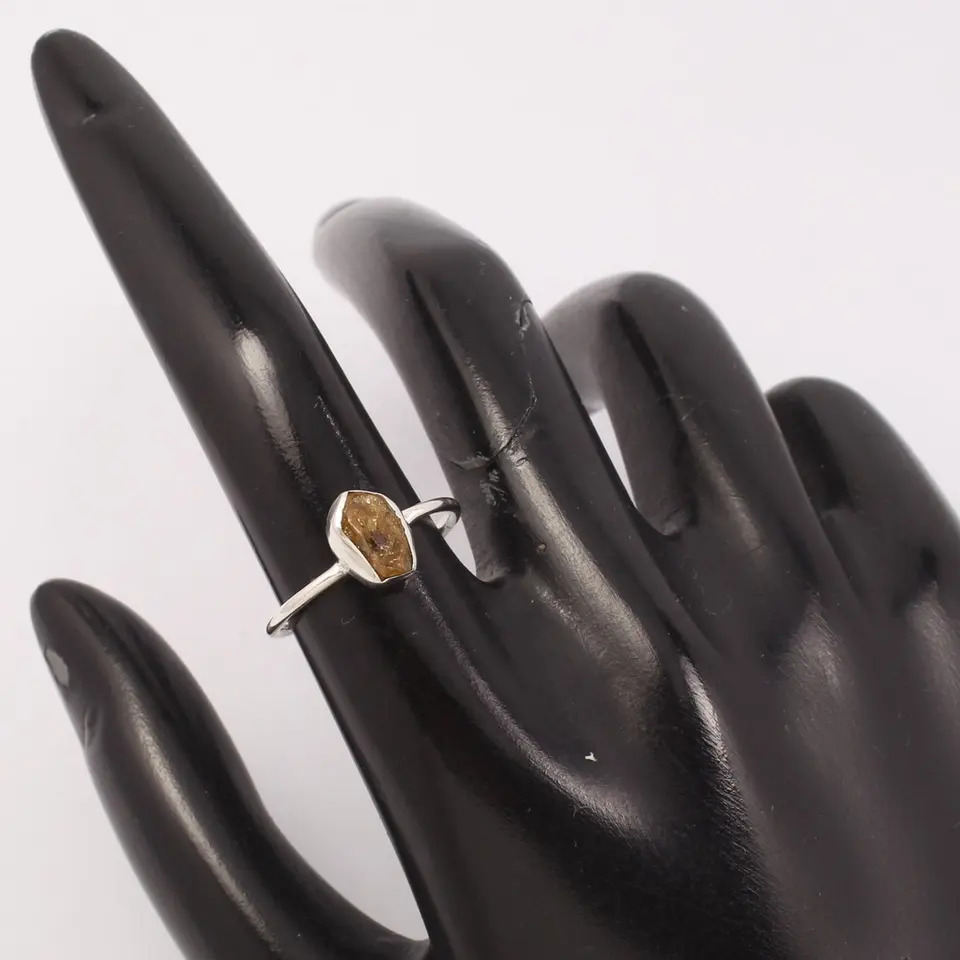 925 Sterling Silver Attractive Small Yellow Tourmaline Stackable Ring Gender: Women