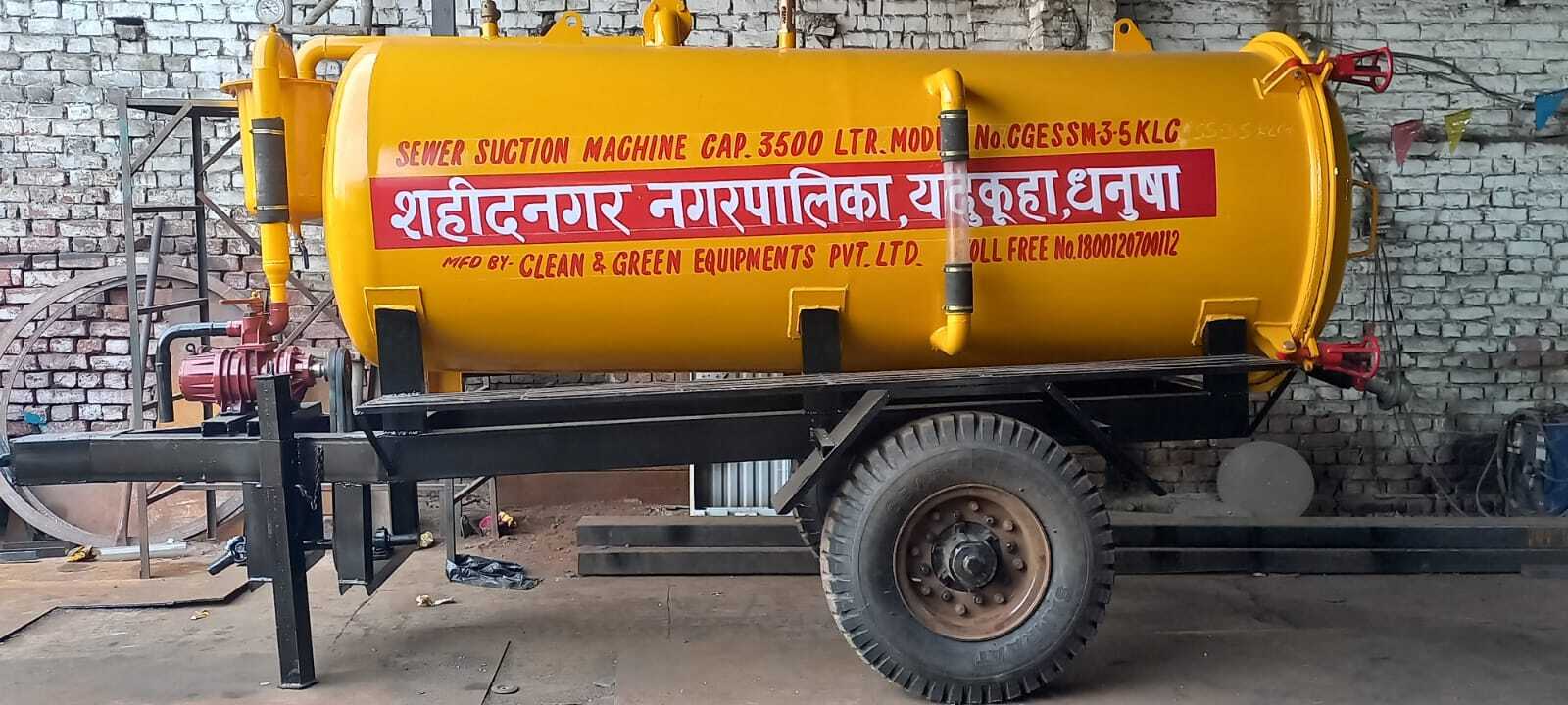 Sewer Suction Machine Mounted On Trailer Chassis Capacity: 256 M3/hr